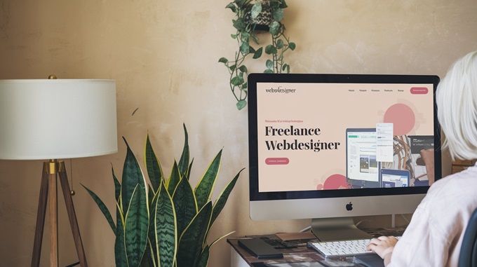 freelance webdesigner